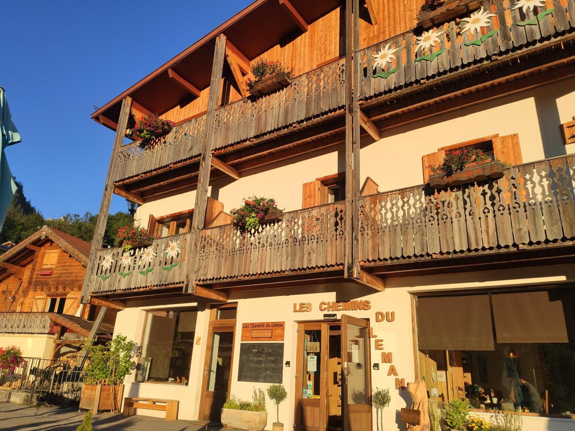 Les Chemins Du Leman Hotell Novel Exteriör bild